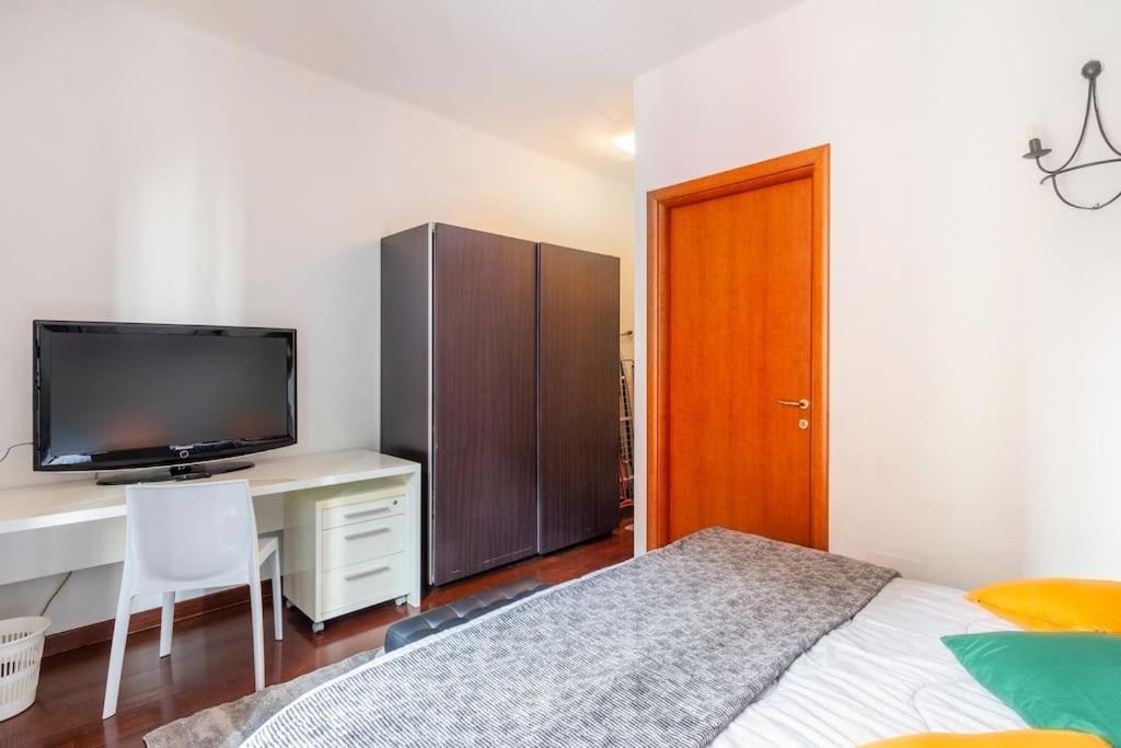 Modern Apartment In Milano Centrale Next To Metro M5 - Sarca 73 ภายนอก รูปภาพ